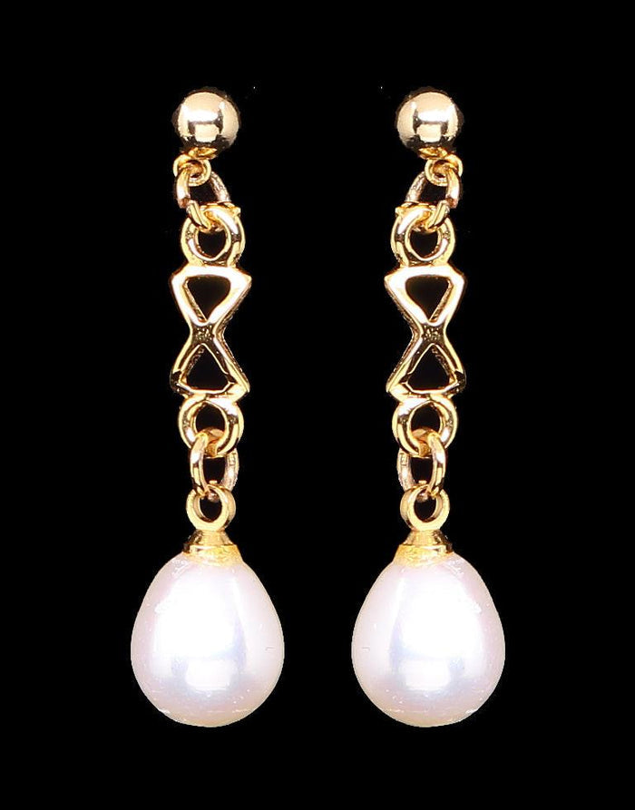 Appealing Freshwater Pearl Fancy Stud Earrings