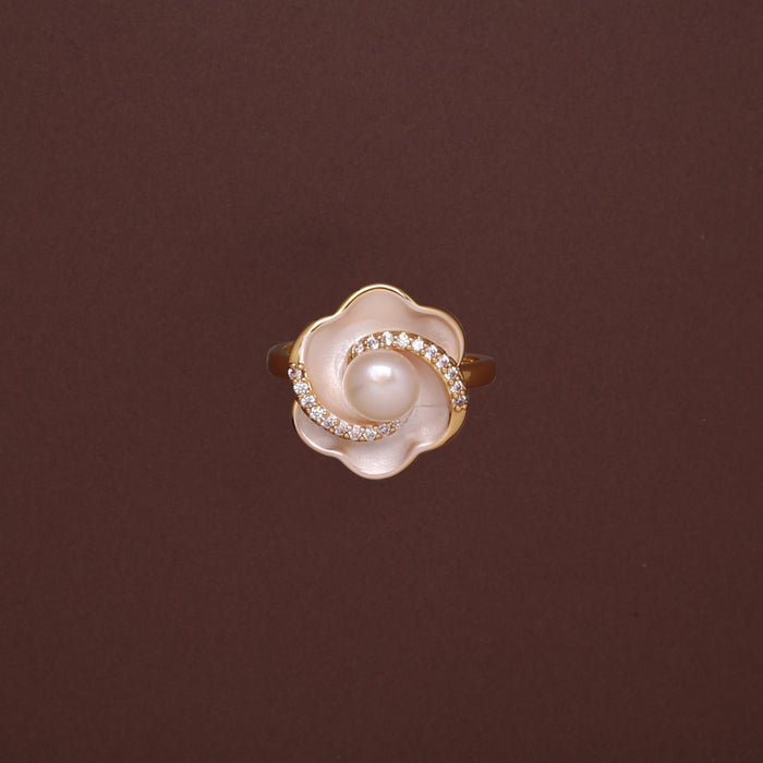 Elegant Floral Freshwater Pearl Ring