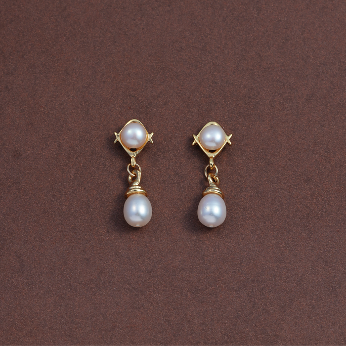 Freshwater Pearl Drop Earrings