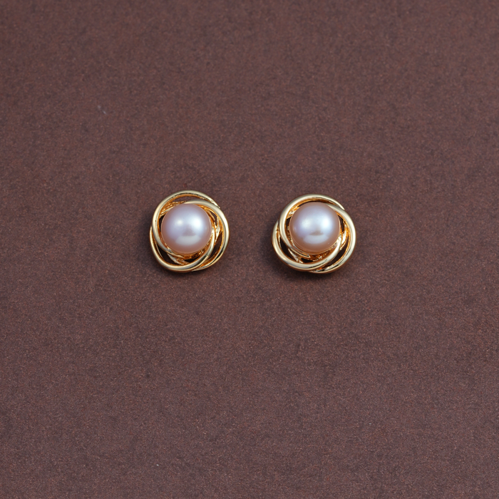 Freshwater Pink Pearl Stud