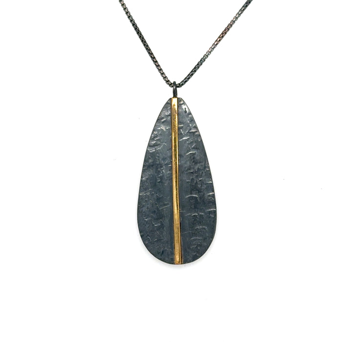 Linea Teardrop Necklace