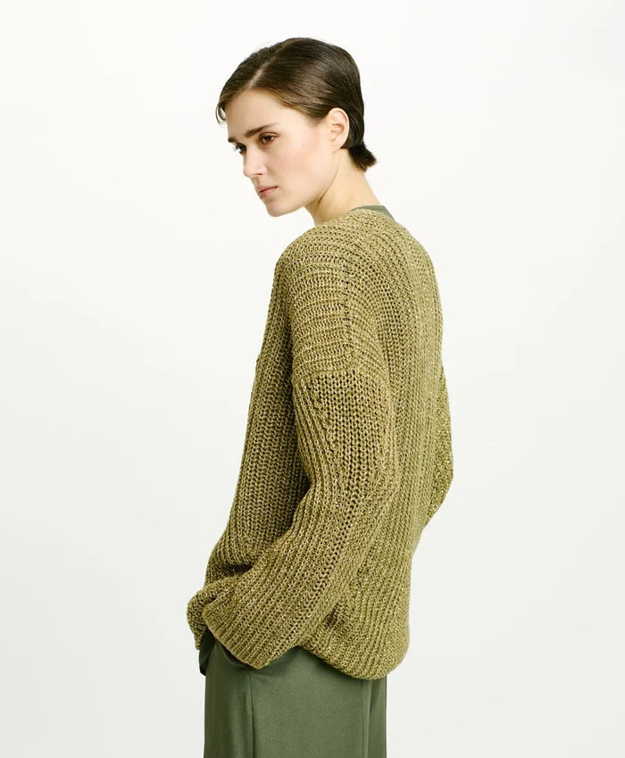 Momoni Aiwe Cardigan in Corn Cob Stitch Verde - Mildred Hoit