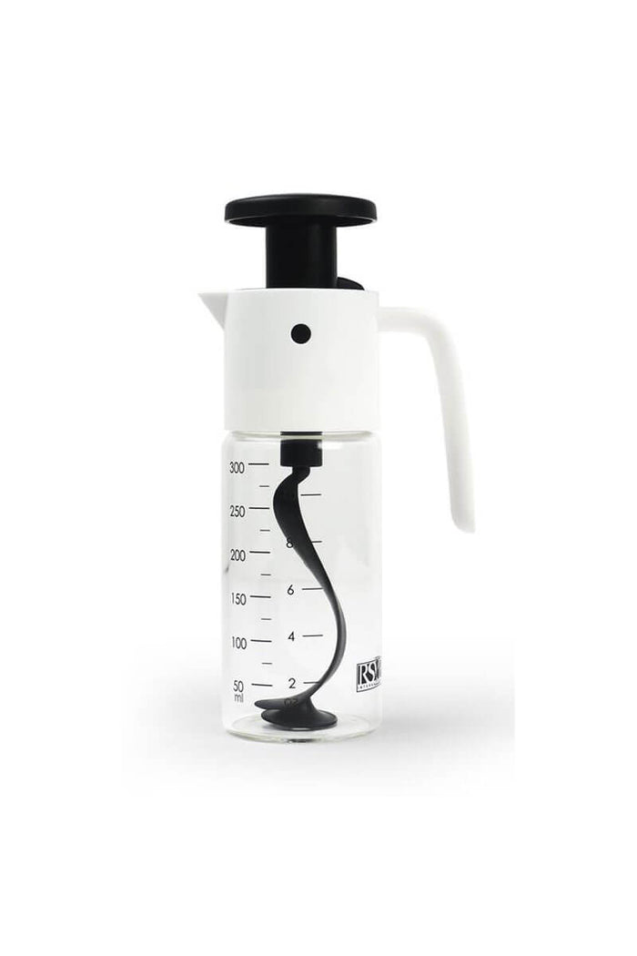 Salad Dressing Mixer - Mildred Hoit