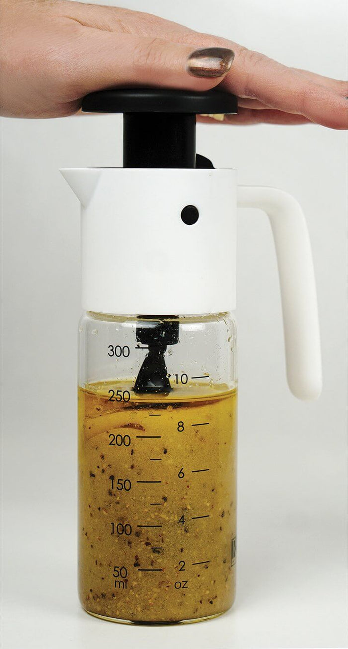 Salad Dressing Mixer - Mildred Hoit