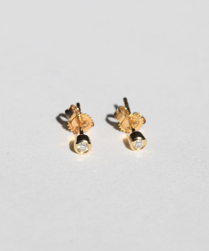 round bezel white diamond earring 14k yellow gold Brooklyn New York