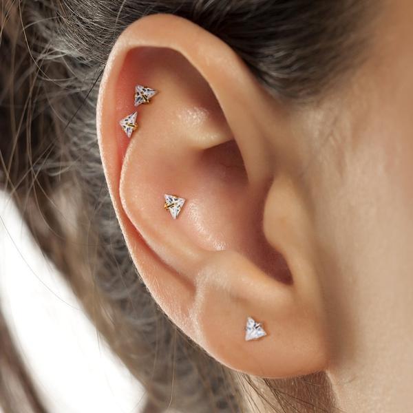 Body Jewelry - Triangle Gem Labret 16G