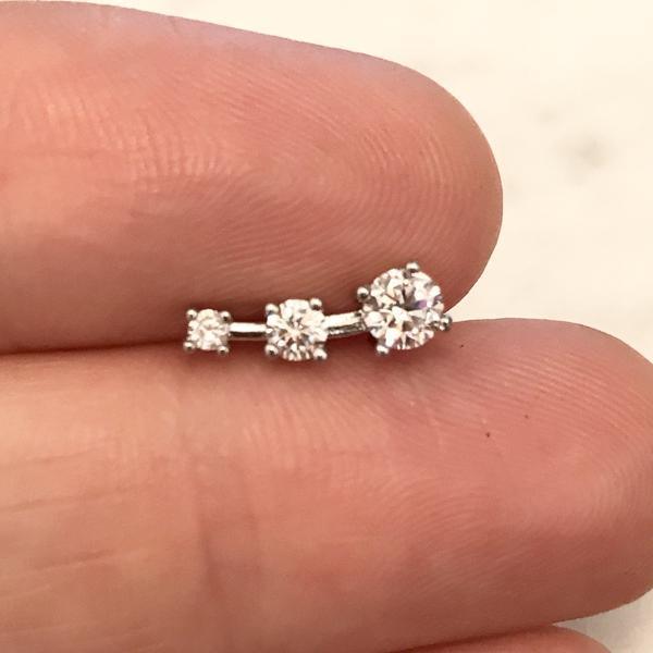 Body Jewelry - Triple Gem Cartilage Bar 16G